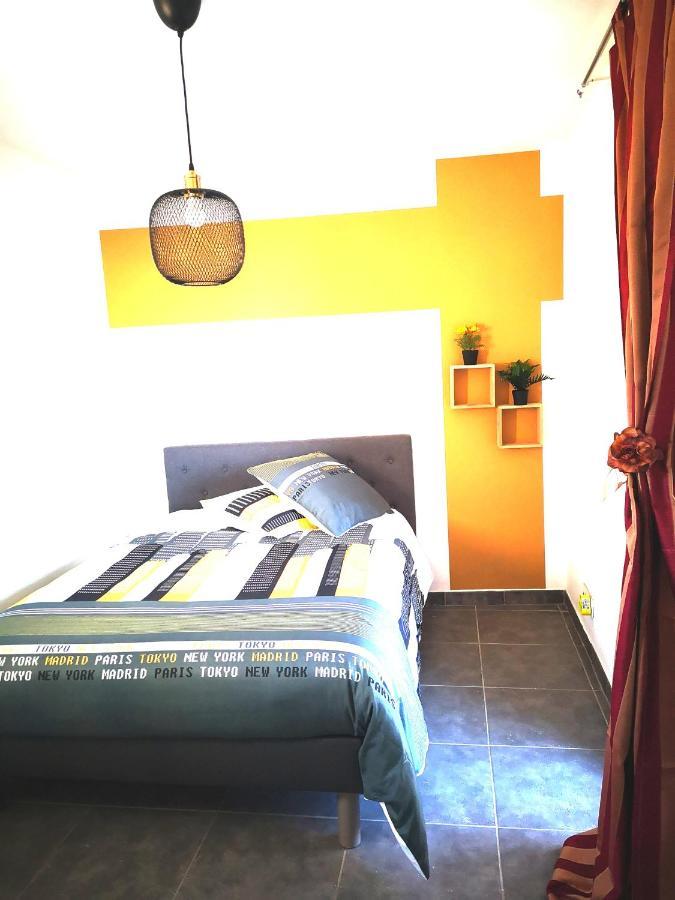 Superbe Appartement 3 Min A Pied De La Mer La Seyne-sur-Mer Luaran gambar